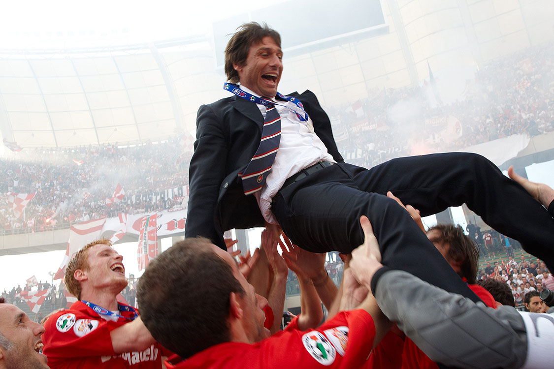 4_01_Allenatore_Bari.jpg